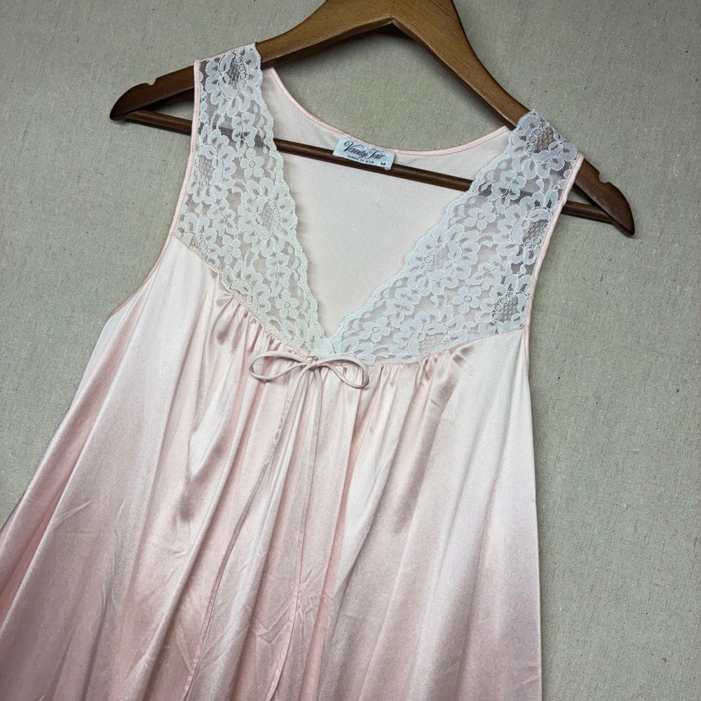 Vintage Vanity Fair Nightgown M Pink White Lace Chemise Slip Dress Made in USA